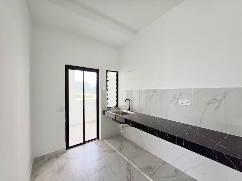 Kondominium untuk Dijual di Palazzo - Sam Lam - Kitchen - PropertyGuru.com.my