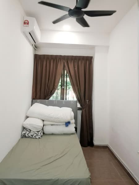 Semi-Detached House for Rent in Kota Kemuning (Shah Alam) - Esther Tan - Bedroom - PropertyGuru.com.my