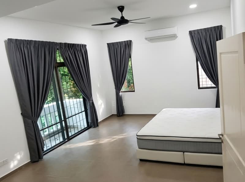 Semi-Detached House for Rent in Kota Kemuning (Shah Alam) - Esther Tan - Bedroom - PropertyGuru.com.my