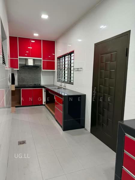 2-storey Terraced House for Sale in Kota Bayuemas (Klang) - Angeline lee - Kitchen - PropertyGuru.com.my