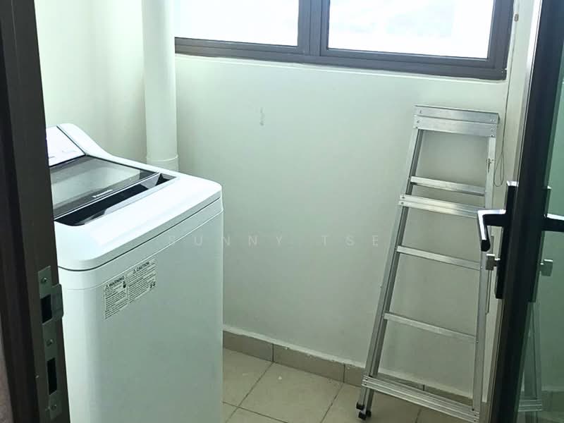 Kondominium untuk Dijual di Tree Sparina - Sunny Tse - Balcony - PropertyGuru.com.my