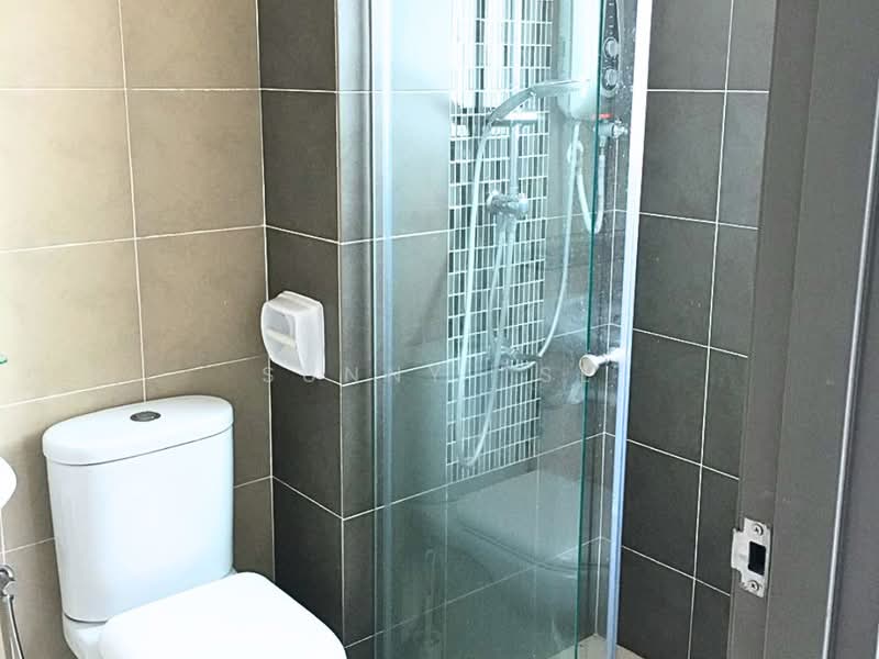 Kondominium untuk Dijual di Tree Sparina - Sunny Tse - Bathroom - PropertyGuru.com.my