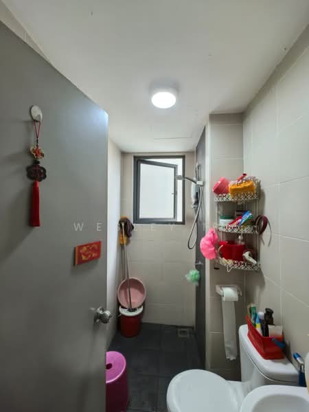 Condominium for Sale at Palace Court (Sri Istana) - Wesley Fu - Bathroom - PropertyGuru.com.my