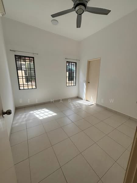 Semi-Detached House for Sale in Setia Damai (Setia Alam) - Bee Har Chew - PropertyGuru.com.my