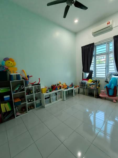 Rumah Teres 1 Tingkat untuk Dijual di Taman Putri (Kulai) - Calley Chin - Interior - PropertyGuru.com.my