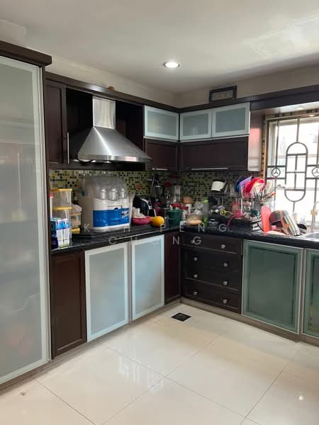 2-storey Terraced House for Sale in Taman Muhibbah (Seri Kembangan) - Kah Peng Chong - Kitchen - PropertyGuru.com.my