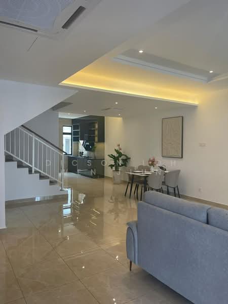 2-storey Terraced House for Sale in Tangga Batu (Tanjong Kling) - Dicson Loh Wen Jiun - Living Room - PropertyGuru.com.my