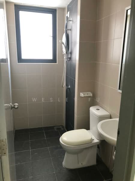 Condominium for Sale at Palace Court (Sri Istana) - Wesley Fu - Bathroom - PropertyGuru.com.my