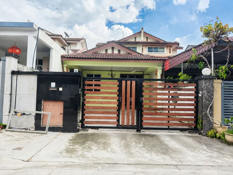 Rumah Teres 2 Tingkat untuk Disewa di Taman Setia Indah (Tebrau) - E.K Tan - Exterior - PropertyGuru.com.my