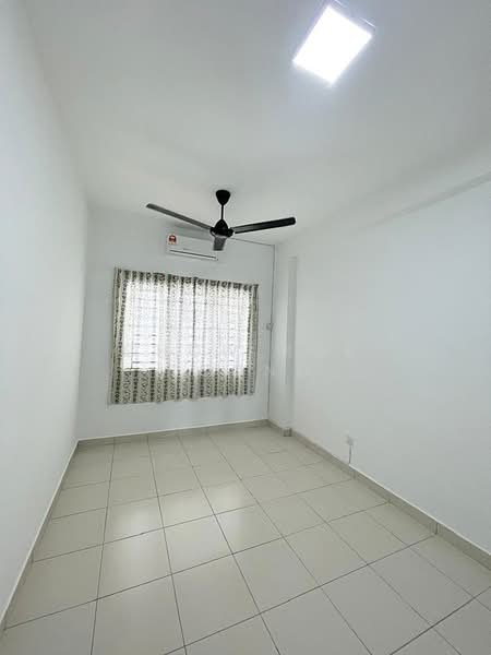 Pangsapuri untuk Dijual di Impian Titanium - Chow Kok Toong - Interior - PropertyGuru.com.my