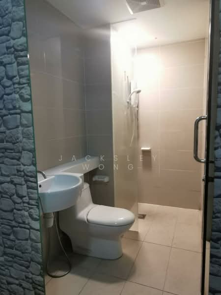 Servis Apartment untuk Disewa di The Scott Garden SOHO - Jacksley Wong - Bathroom - PropertyGuru.com.my