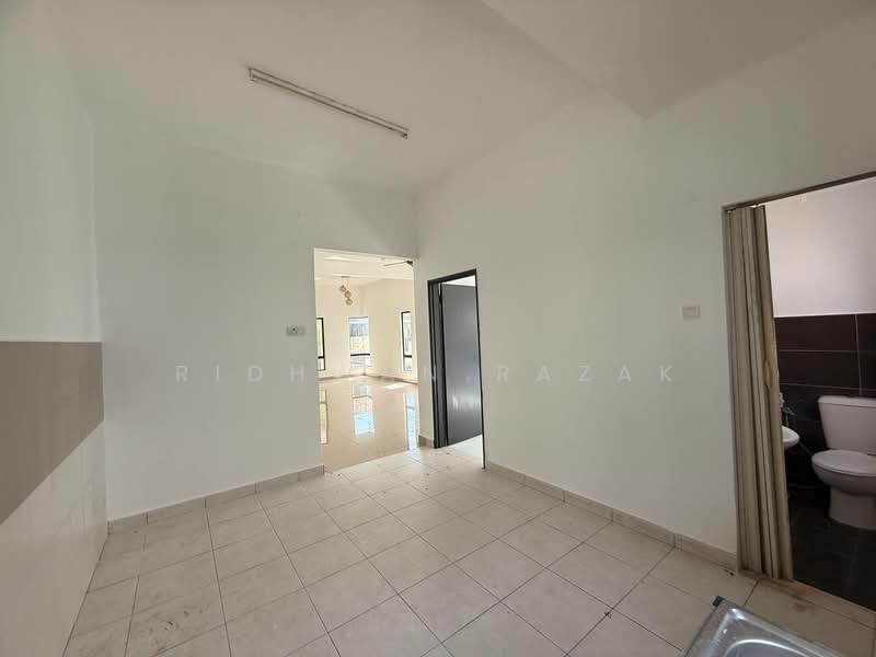 2-storey Terraced House for Sale in Semenyih Parklands (Beranang) - Ridhwan Razak - Interior - PropertyGuru.com.my