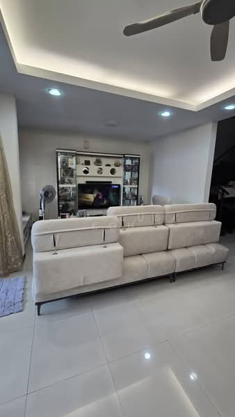 3-storey Terraced House for Sale in Selayang (Selangor) - Marcus Koh - Living Room - PropertyGuru.com.my