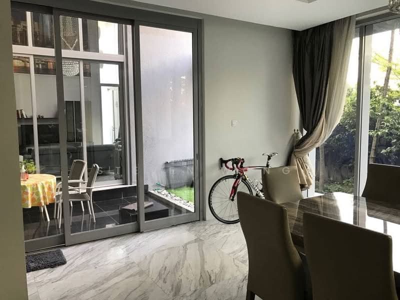 Kondominium untuk Dijual di The Katana Residences - Steven Wong - Dining Room - PropertyGuru.com.my