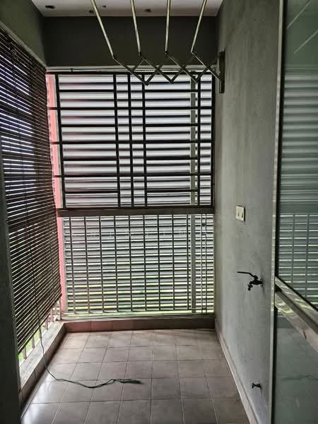 Servis Apartment untuk Disewa di Koi Kinrara - Kristing . - PropertyGuru.com.my