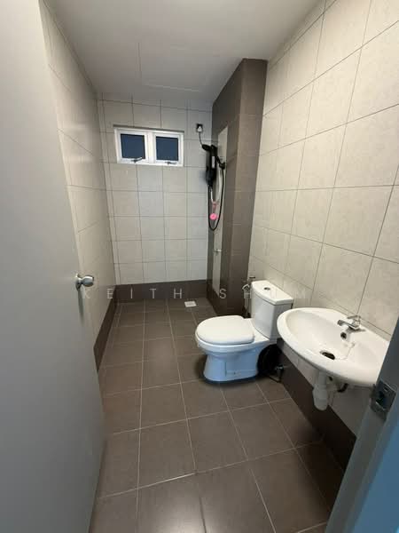 Servis Apartment untuk Disewa di One 49 Residence - Keith Shum - Bathroom - PropertyGuru.com.my