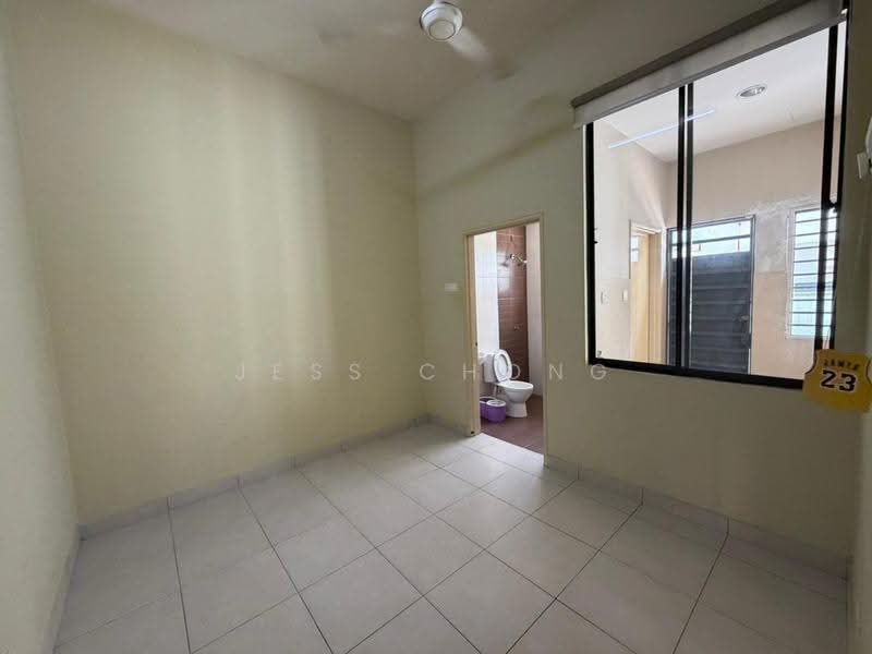 Rumah Teres 2-Tingkat untuk Disewa di Puchong (Selangor) - Jess Chong - Bathroom - PropertyGuru.com.my