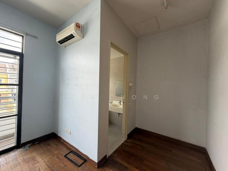 Rumah Teres 2-Tingkat untuk Disewa di Puchong (Selangor) - Jess Chong - Interior - PropertyGuru.com.my