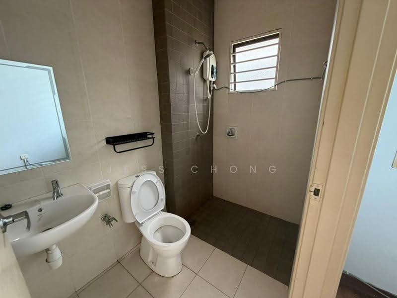 Rumah Teres 2-Tingkat untuk Disewa di Puchong (Selangor) - Jess Chong - Bathroom - PropertyGuru.com.my
