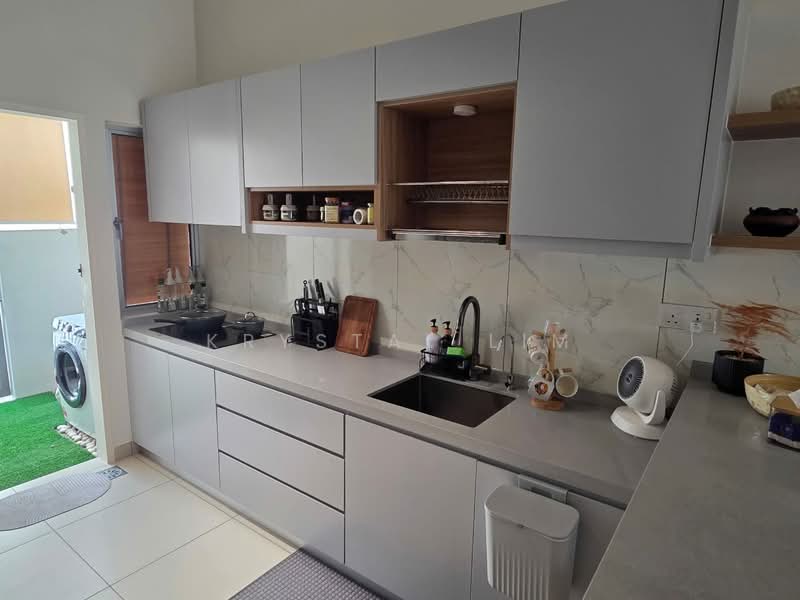 2-storey Terraced House for Rent in Bandar Gamuda Cove (Dengkil) - Krystal Lim - Kitchen - PropertyGuru.com.my