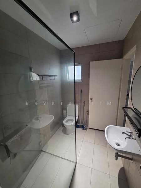 2-storey Terraced House for Rent in Bandar Gamuda Cove (Dengkil) - Krystal Lim - Bathroom - PropertyGuru.com.my