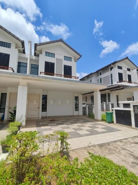 Semi-Detached House for Sale in Eco Majestic (Semenyih) - Jesslyn Lee - Exterior - PropertyGuru.com.my
