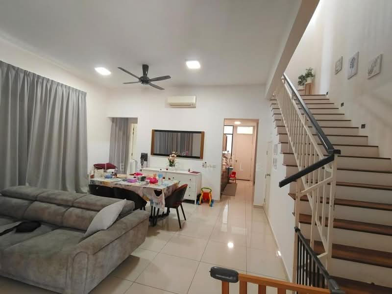 Semi-Detached House for Sale in Eco Majestic (Semenyih) - Jesslyn Lee - Living Room - PropertyGuru.com.my