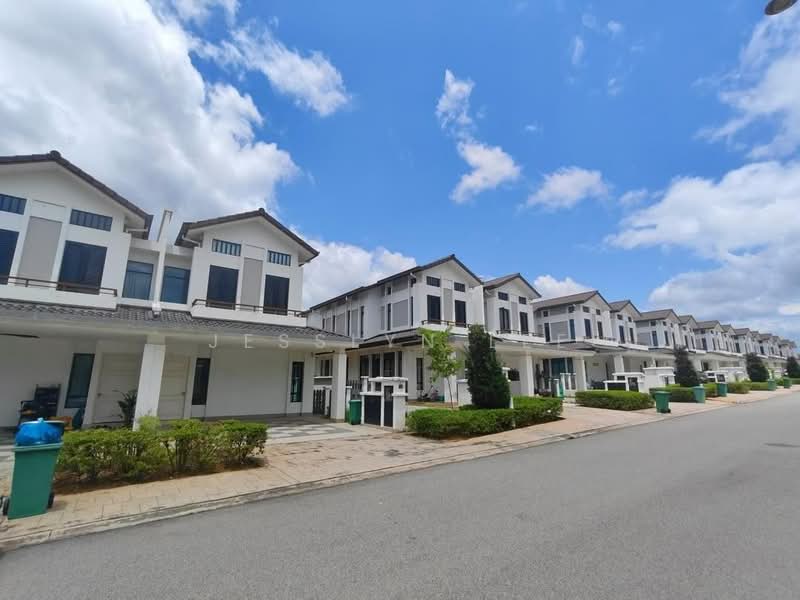 Semi-Detached House for Sale in Eco Majestic (Semenyih) - Jesslyn Lee - Exterior - PropertyGuru.com.my