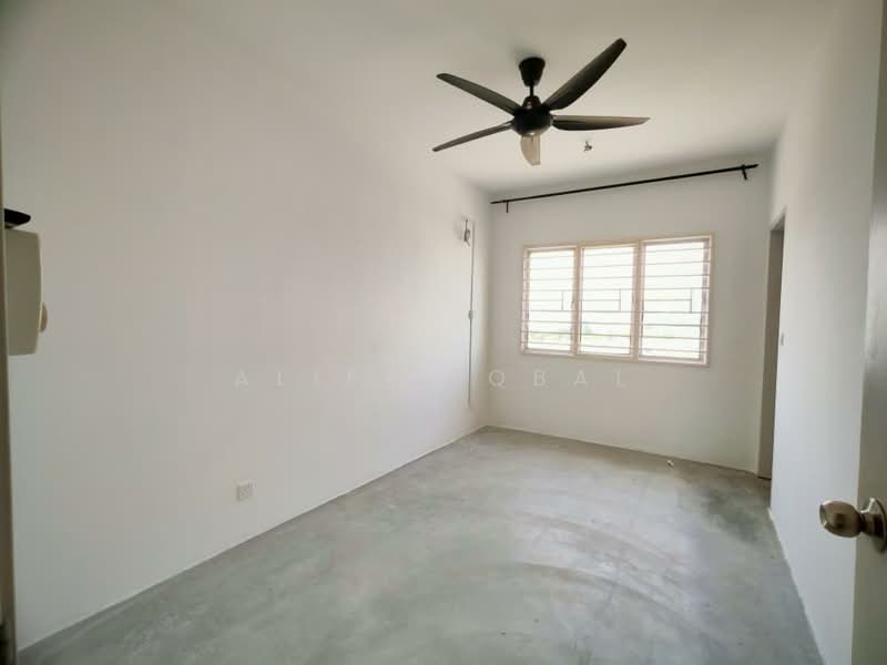 Residential Land for Sale in Setia Alam (Selangor) - Aliff Iqbal - PropertyGuru.com.my