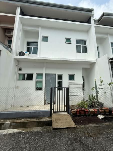2-storey Terraced House for Sale in Shah Alam (Selangor) - Syukor Hartanah - Exterior - PropertyGuru.com.my