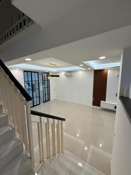2-storey Terraced House for Sale in Shah Alam (Selangor) - Syukor Hartanah - Living Room - PropertyGuru.com.my
