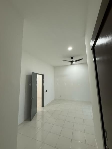 2-storey Terraced House for Sale in Shah Alam (Selangor) - Syukor Hartanah - Corridor - PropertyGuru.com.my