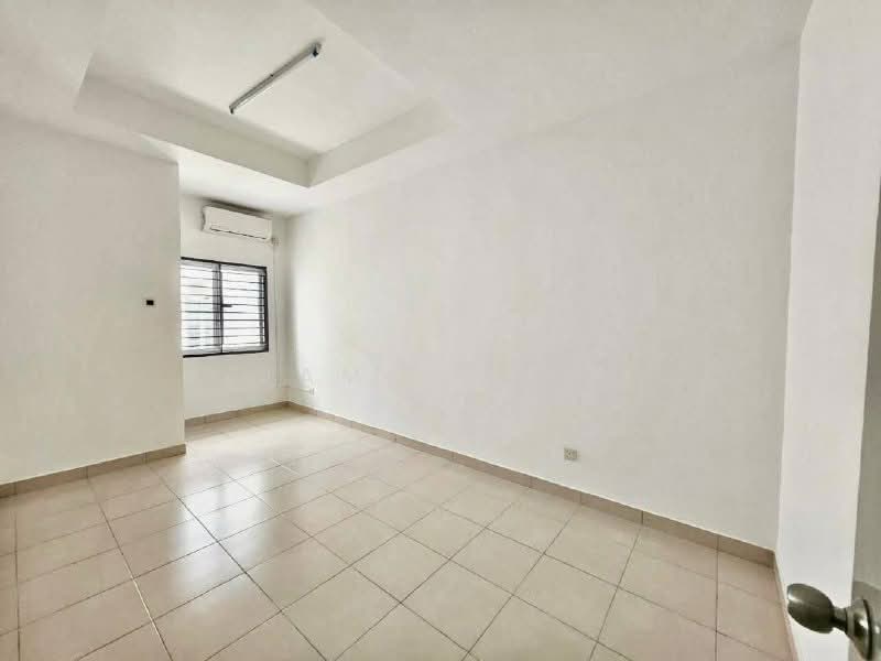 Rumah Teres 2 Tingkat untuk Dijual di Taman Mount Austin (Tebrau) - Jamie Low - Interior - PropertyGuru.com.my
