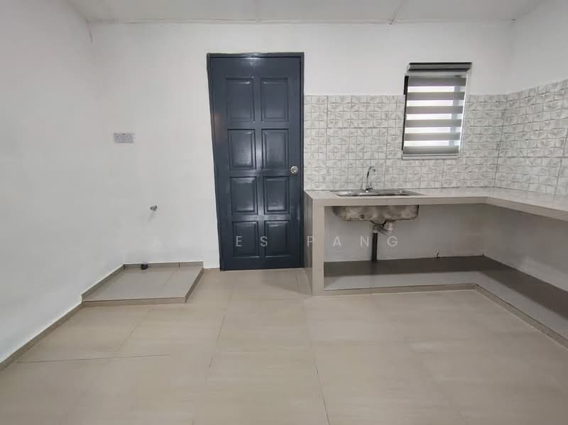 2-storey Terraced House for Rent in Permas Jaya (Johor) - Agnes Pang - Kitchen - PropertyGuru.com.my