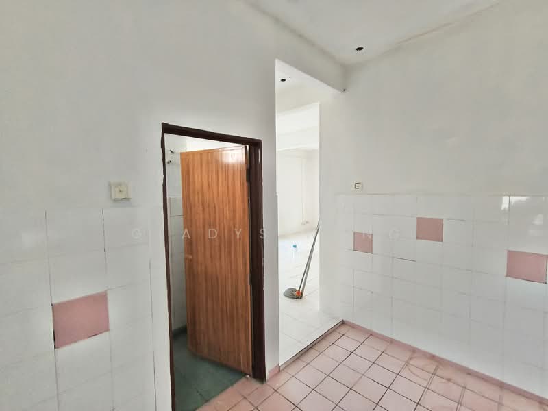 For Sale - Bandar Armada Putra