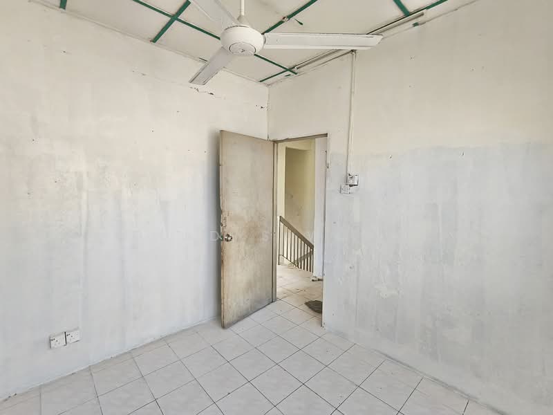 For Sale - Bandar Armada Putra