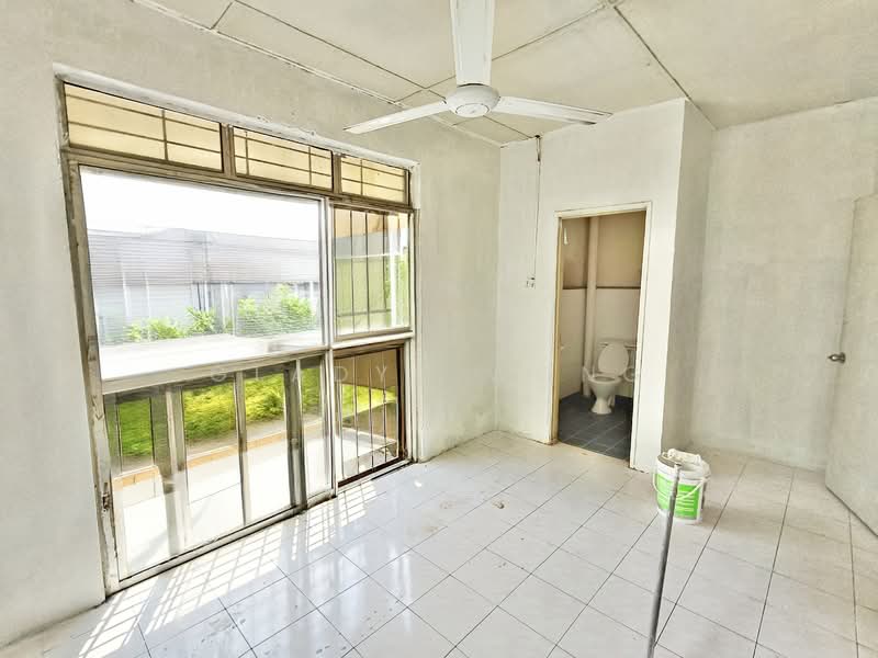 For Sale - Bandar Armada Putra