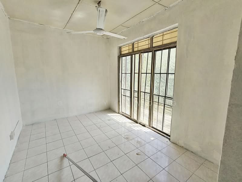 For Sale - Bandar Armada Putra
