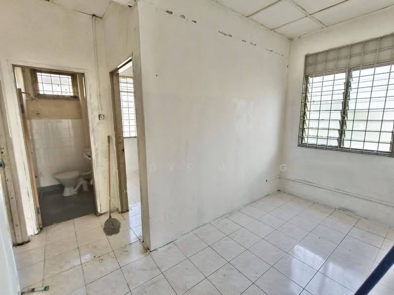For Sale - Bandar Armada Putra