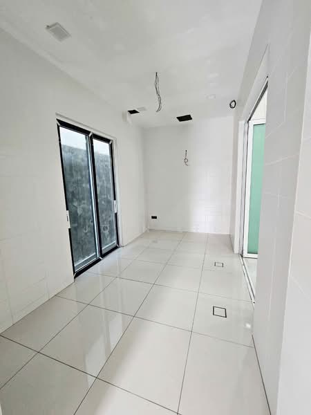 Semi-Detached House for Sale in Kinrara Residence (Puchong) - John Lee - Interior - PropertyGuru.com.my