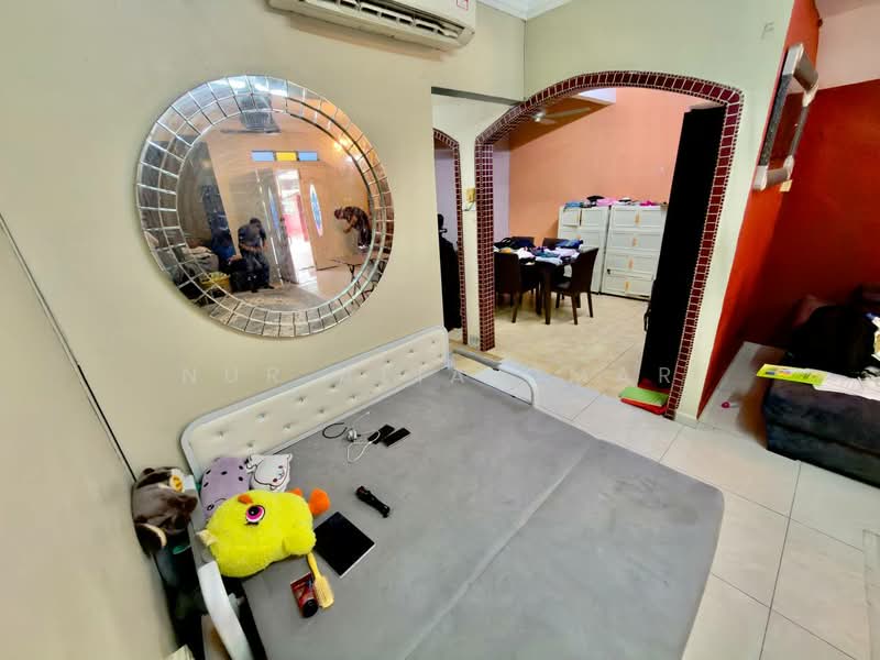 2-storey Terraced House for Sale in Taman Seri Sementa (Kapar) - Nur Alia Omar - Bedroom - PropertyGuru.com.my