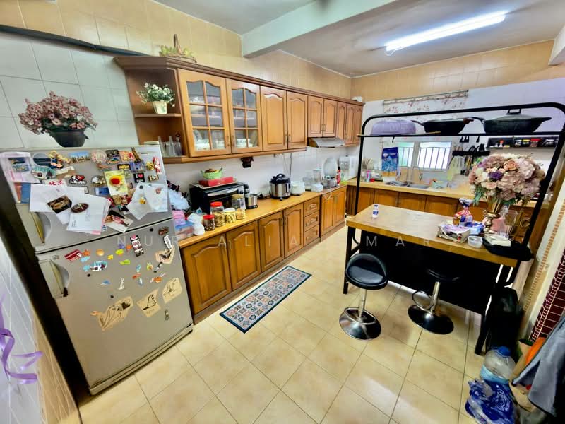 2-storey Terraced House for Sale in Taman Seri Sementa (Kapar) - Nur Alia Omar - Kitchen - PropertyGuru.com.my