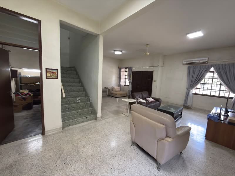 Semi-Detached House for Sale in Taman Sentosa (Johor Bahru) - Shi Ting - PropertyGuru.com.my