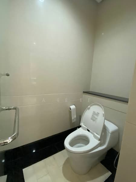 Condominium for Sale at Andaman @ Quayside - A Ee Ee - Bathroom - PropertyGuru.com.my