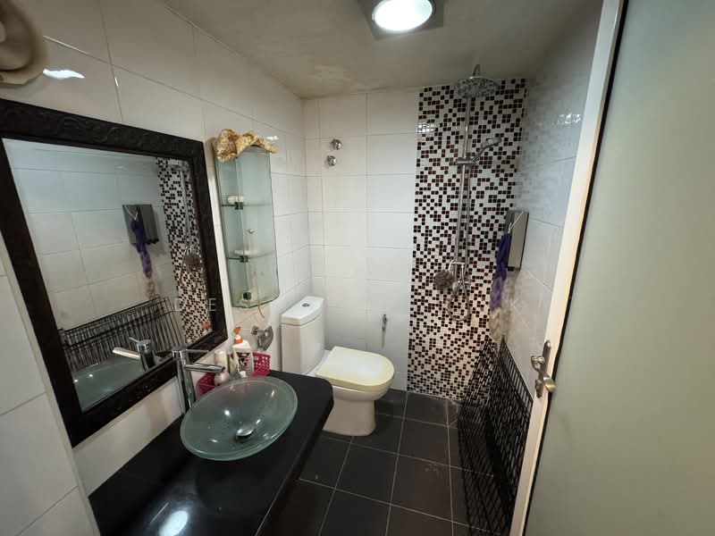 2-storey Terraced House for Sale in Taman Bukit Maluri (Kepong) - Desmond Kok - Bathroom - PropertyGuru.com.my