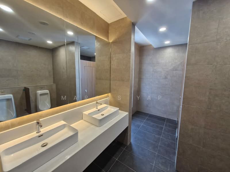 Pejabat untuk Disewa di Seksyen 13 (Petaling Jaya) - Marcus Yap - Bathroom - PropertyGuru.com.my
