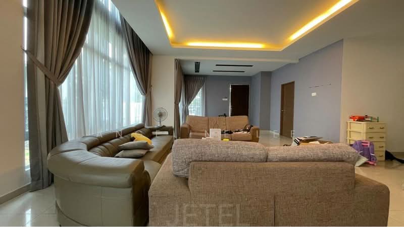 Rumah Teres 2 Tingkat untuk Dijual di Bandar Parklands (Klang) - Angeline lee - Living Room - PropertyGuru.com.my