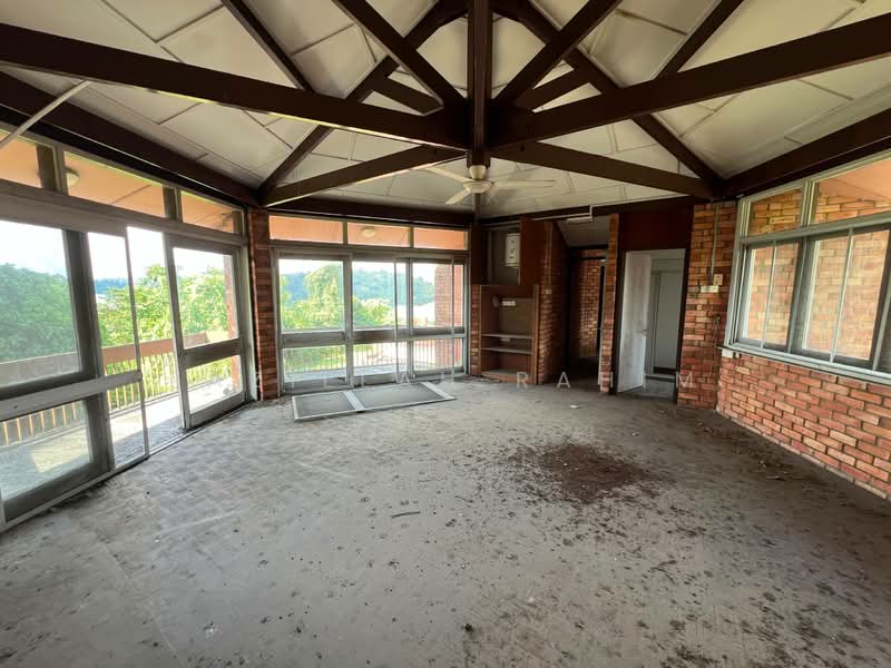 Bungalow for Sale in Seksyen 16 (Petaling Jaya) - Fazillah Rahim - Balcony - PropertyGuru.com.my