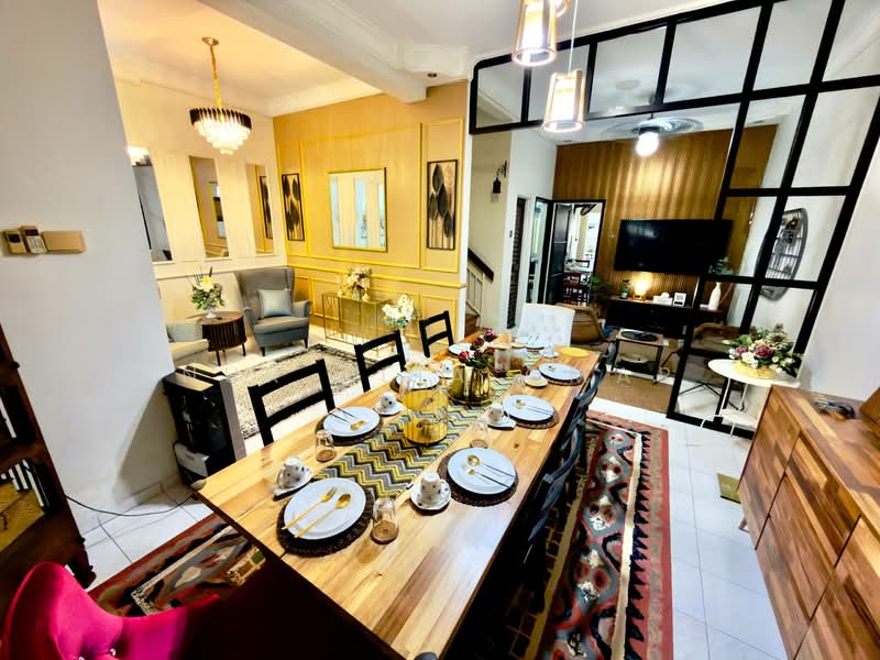 Rumah Teres untuk Dijual di Bandar Puteri Klang (Klang) - Nur Alia Omar - Dining Room - PropertyGuru.com.my