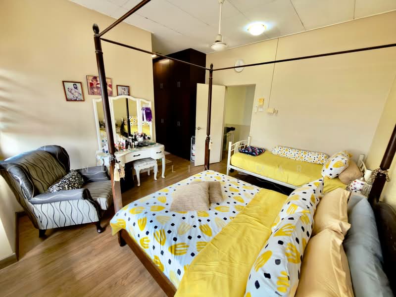 Rumah Teres untuk Dijual di Bandar Puteri Klang (Klang) - Nur Alia Omar - Bedroom - PropertyGuru.com.my